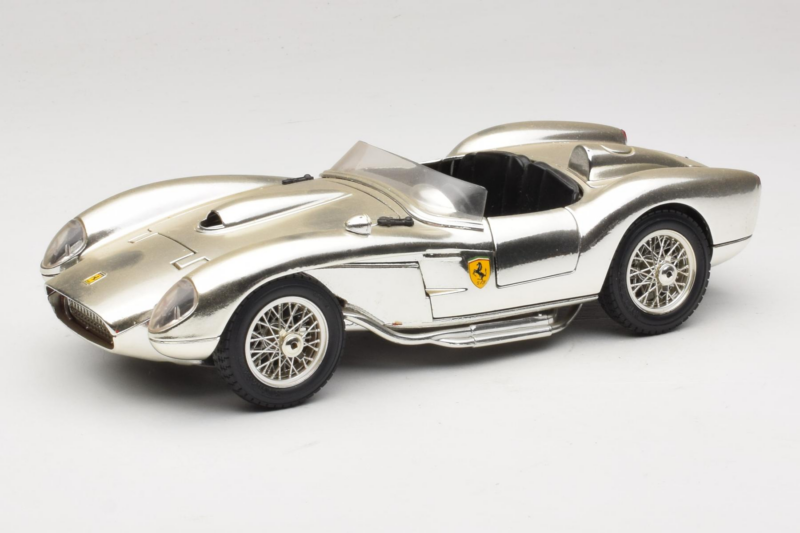 Ferrari 250 Testa Rossa Chrome Sølv Bburago 1:18 3007-C1 Metal