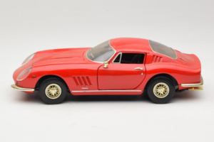 Ferrari 275 GTB/4 Rød ERTL 1:18 7493-P1 Metal — billede 4 af 8