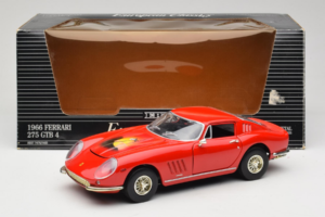 Ferrari 275 GTB/4 Rød Med Palme på Motorhjelmen ERTL 1:18 7483-P1 Metal — billede 8 af 8