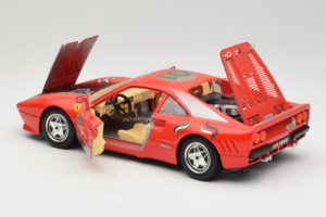 Ferrari 288 GTO #1 Rød 1984 Bburago 1:18 3027-P3 Metal — billede 5 af 8