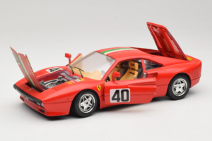 Ferrari 288 GTO #40 Rød Italiensk Flag 1984 Bburago 1:18 3027-P1 Metal — billede 2 af 8