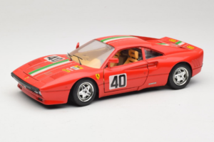 Ferrari 288 GTO #40 Rød Italiensk Flag 1984 Bburago 1:18 3027-P1 Metal