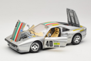 Ferrari 288 GTO #40 Sølv 1984 Bburago 1:18 3027-S1 Metal — billede 2 af 8