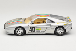 Ferrari 288 GTO #40 Sølv 1984 Bburago 1:18 3027-S1 Metal — billede 4 af 8