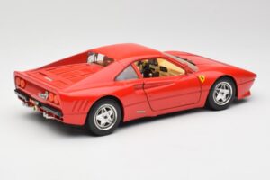 Ferrari 288 GTO Rød Bburago 1:18 3027 Metal — billede 3 af 8