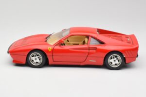 Ferrari 288 GTO Rød Bburago 1:18 3027 Metal — billede 4 af 8