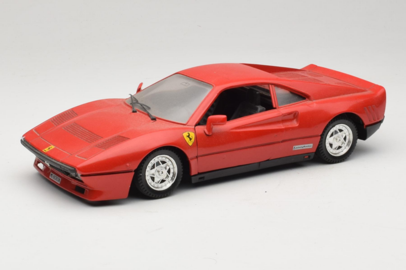 Ferrari 288 GTO Rød Tonka 1:18 3233 Metal