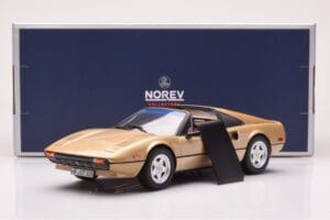Ferrari 308 GTS Guld Begrænset Udgave Norev 1:18 187932 Metal — billede 6 af 6