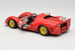 Ferrari 330 P4 #20 Rød 1967 Revell 1:18 48822-P1 Metal — billede 5 af 8