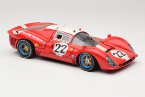 Ferrari 330 P4 #22 Scuderia Filipinetti Poor Condition 1967 Revell 1:18 48825-P1 Metal — billede 6 af 8
