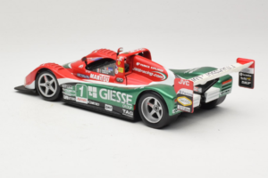 Ferrari 333 SP Giesse #1 G. Pescatori / C. Terrien 2000 Hot Wheels 1:18 29750-P1 Metal — billede 7 af 8
