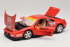 Ferrari 348 TB #32 Pirelli Rød 1989 Bburago 1:18 3039-P1 Metal — billede 2 af 8