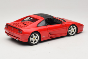Ferrari F355 GTS Rød UT Models 1:18 22111 Metal — billede 3 af 8