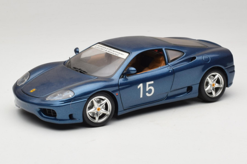 Ferrari 360 Modena #15 Begrænset Udgave Blå Metallic Bburago 1:18 3358-F1 Metal