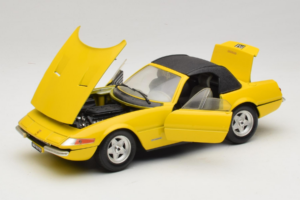 Ferrari 365 GTS/4 Daytona Cabriolet Gul Techno Giodi 1:18 740028 Metal — billede 2 af 8