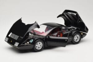 Ferrari 365 GT4/BB Sort Kyosho 1:18 08173K Metal — billede 2 af 8