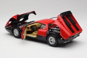 Ferrari 365 GT4/BB Rød Kyosho 1:18 08173R Metal — billede 5 af 8