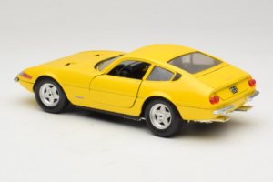 Ferrari 365 GTB/4 Daytona Gul Techno Giodi 1:18 40011-Y1 Metal — billede 6 af 7
