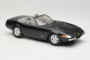 Ferrari 365 GTB/4 Daytona Cabriolet Sort Techno Giodi 1:18 40011-B1 Metal — billede 6 af 8