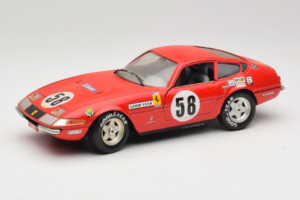 Ferrari 365 GTB/4 Daytona Berlinetta #58 Rød Techno Giodi 1:18 40011 Metal