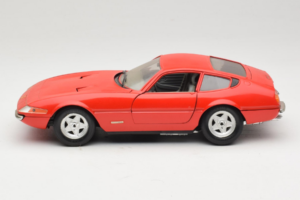 Ferrari 365 GTB/4 Daytona Rød Techno Giodi 1:18 40011-P2 Metal — billede 4 af 8