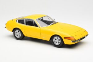 Ferrari 365 GTB/4 Daytona Gul Kyosho 1:18 08162Y Metal — billede 6 af 8