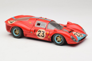 Ferrari 412P #23 W. Mairesse / J. Beurlys Le Mans 1967 Rød Revell 1:18 48826 Metal — billede 6 af 8