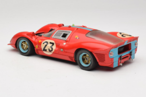 Ferrari 412P #23 W. Mairesse / J. Beurlys Le Mans 1967 Rød Revell 1:18 48826 Metal — billede 7 af 8