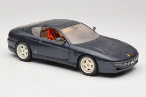 Ferrari 456 GT Dark Blue Metallic Bburago 1:18 3036-B2 Metal — billede 6 af 8