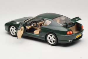 Ferrari 456 GT Mørkegrøn Bburago 1:18 3046-GR1 Metal — billede 5 af 8