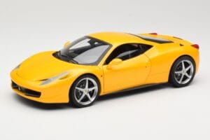 Ferrari 458 Italia Gul Hot Wheels 1:18 P9894 Metal