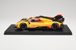 Ferrari 499P Hypercar AF Corse #83 R. Kubica / Y. Ye / R. Shwartzman 24 Hours of Le Mans 2024 Bburago 1:18 18-16313-83-VET Me — billede 4 af 9