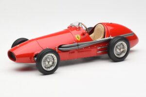 Ferrari 500 F2 #1 A. Ascari F1 Double World Champion 1952-1953 CMC 1:18 M-056 Metal