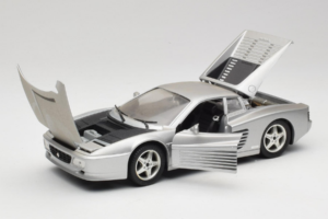 Ferrari 512 TR Sølv Mira 1:18 6178-B1 Metal — billede 2 af 8