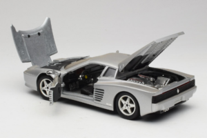 Ferrari 512 TR Sølv Mira 1:18 6178-B1 Metal — billede 5 af 8