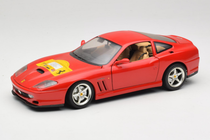 Ferrari 550 Maranello 22 Jahre Ferrari Model Club Rød Bburago 1:18 3064-P2 Metal