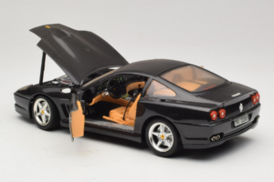 Ferrari 550 Maranello Sort Metallic Bburago 1:18 3344-B1 Metal — billede 5 af 8