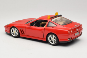 Ferrari 550 Maranello Safety Car Rosso Corsa Bburago 1:18 3064-P1 Metal — billede 7 af 8