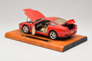 Ferrari 550 Maranello Technik Museum Speyer Edition Bburago 1:18 B001 Metal — billede 5 af 8
