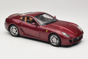 Ferrari 599 GTB Fiorano Mørkerød Hot Wheels 1:18 M1200 Metal — billede 6 af 8