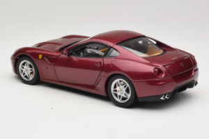 Ferrari 599 GTB Fiorano Mørkerød Hot Wheels 1:18 M1200 Metal — billede 7 af 8