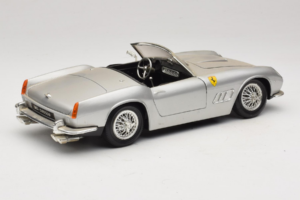 Ferrari California Cabriolet Sølv Tonka 1:18 01109-S1 Metal — billede 3 af 8