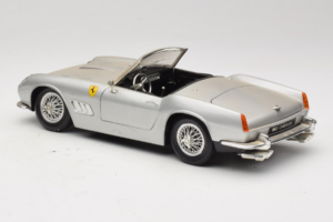 Ferrari California Cabriolet Sølv Tonka 1:18 01109-S1 Metal — billede 7 af 8
