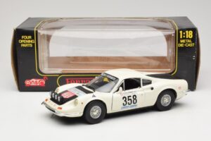 Ferrari Dino 246 GT Hvid Anson 1:18 3580 Metal — billede 8 af 8