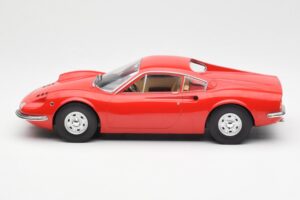 Ferrari Dino 246 GT Rød MCG 1:18 MCG18166 Metal — billede 3 af 6