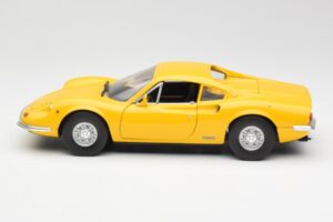 Ferrari Dino 246 GT Gul Anson 1:18 30301W Metal — billede 4 af 8