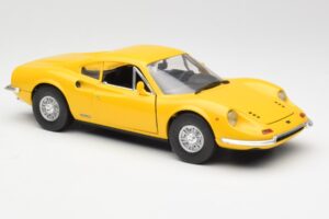Ferrari Dino 246 GT Gul Anson 1:18 30301W Metal — billede 6 af 8