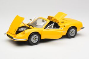 Ferrari Dino 246 GTS Gul Hot Wheels 1:18 23920 Metal — billede 2 af 8
