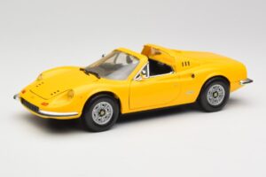 Ferrari Dino 246 GTS Gul Hot Wheels 1:18 23920 Metal