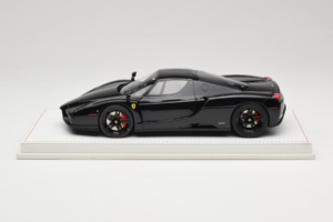 Ferrari Enzo Sort AB Models 1:18 REMC008 Resin